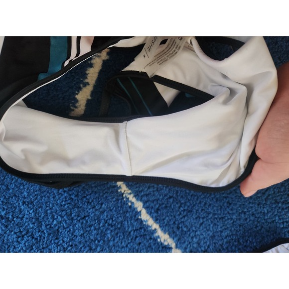 Cupshe Women's 2 piece  Bikini Swimsuit M - Picture 7 of 9